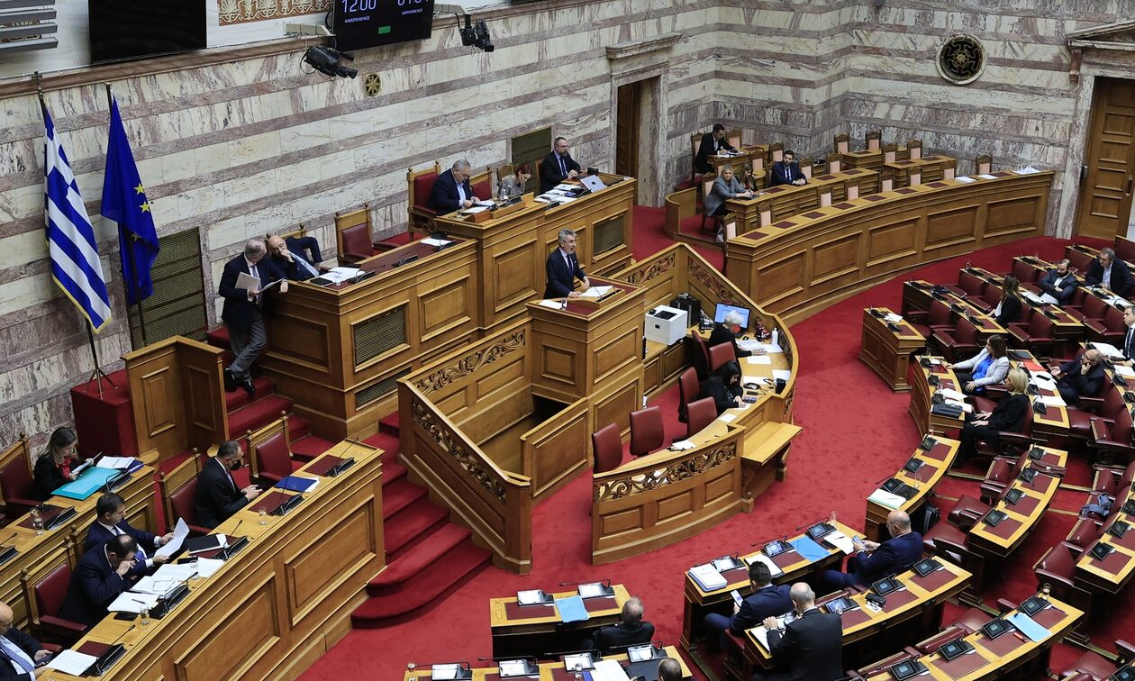 Βουλή live: Η συζήτηση για τον προϋπολογισμό 2024 - epolitika.gr